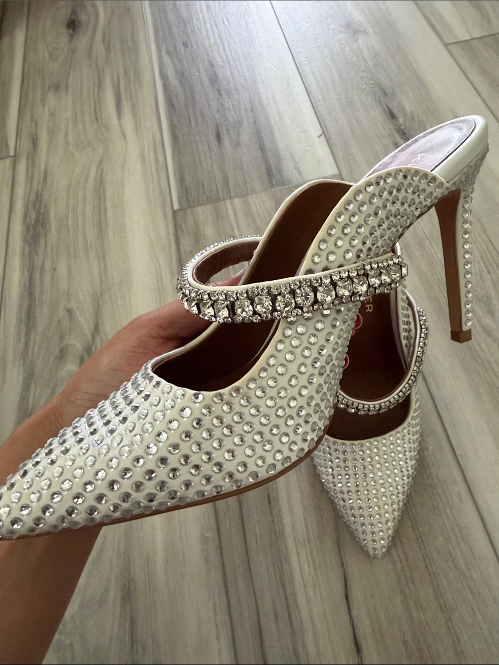 Kurt Geiger White Crystal-Studded Pointed Slip-On Mules - Picture 4 of 4